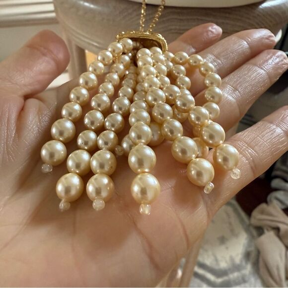 Deidre Hall Long Necklace with Pearl Cluster Tassel Pendant - Picture 5 of 10